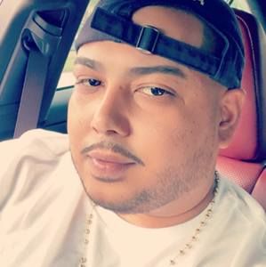 Meet your Posher, Cesar